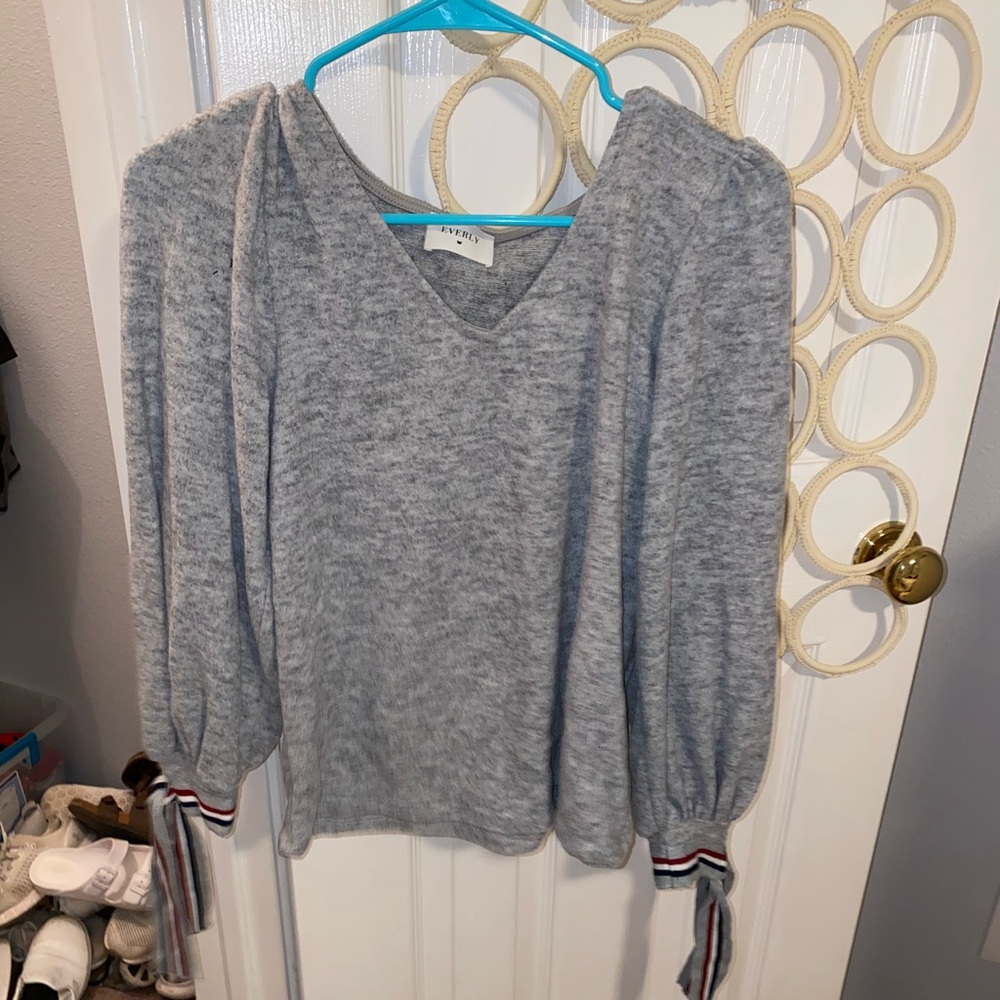 Super cute boutique blouse/top!